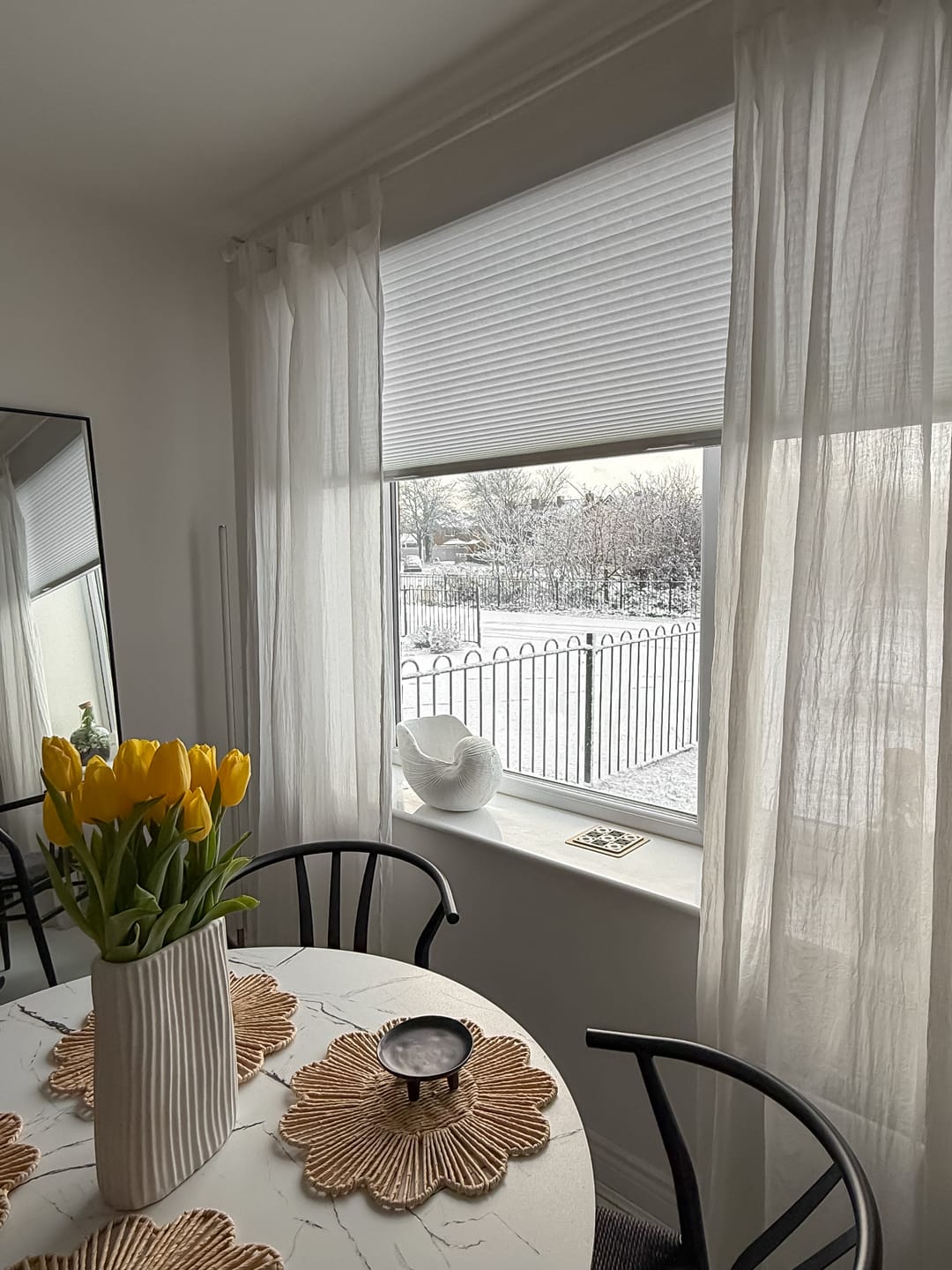 Customer photo review of Single-Layer Honeycomb Shades Blackout & Light Filtering