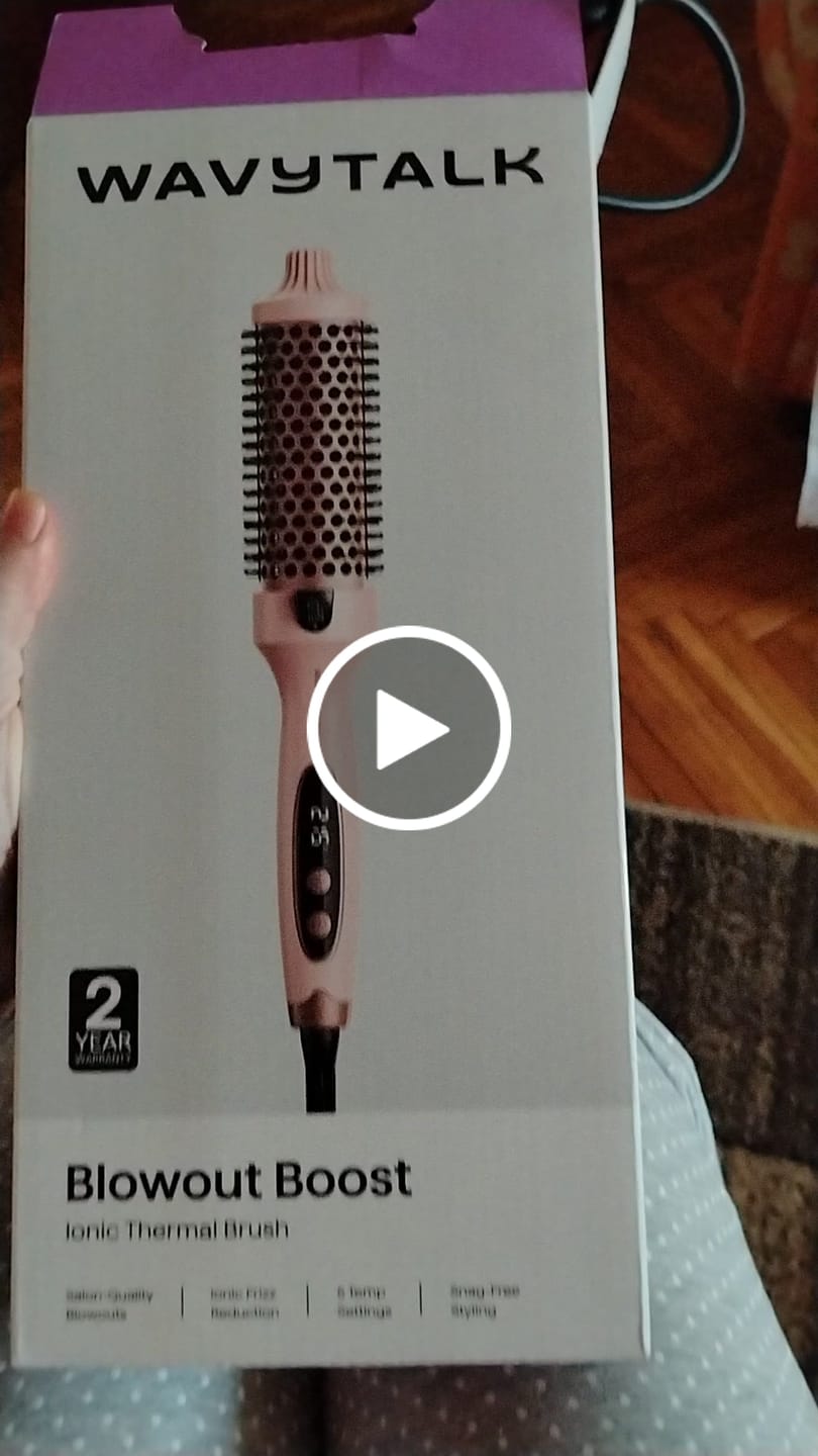 Customer video review of Wavytalk Blowout Boost Ionic Termal Brush