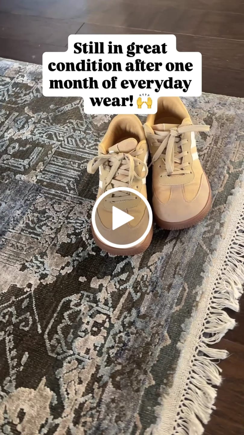 Customer video review of Lily - Wide Toe Shoes