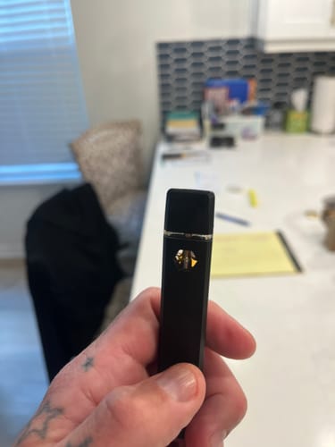 Customer photo review of 1 Gram THC-P Blend Vape Pen | Pink Gummy - Indica
