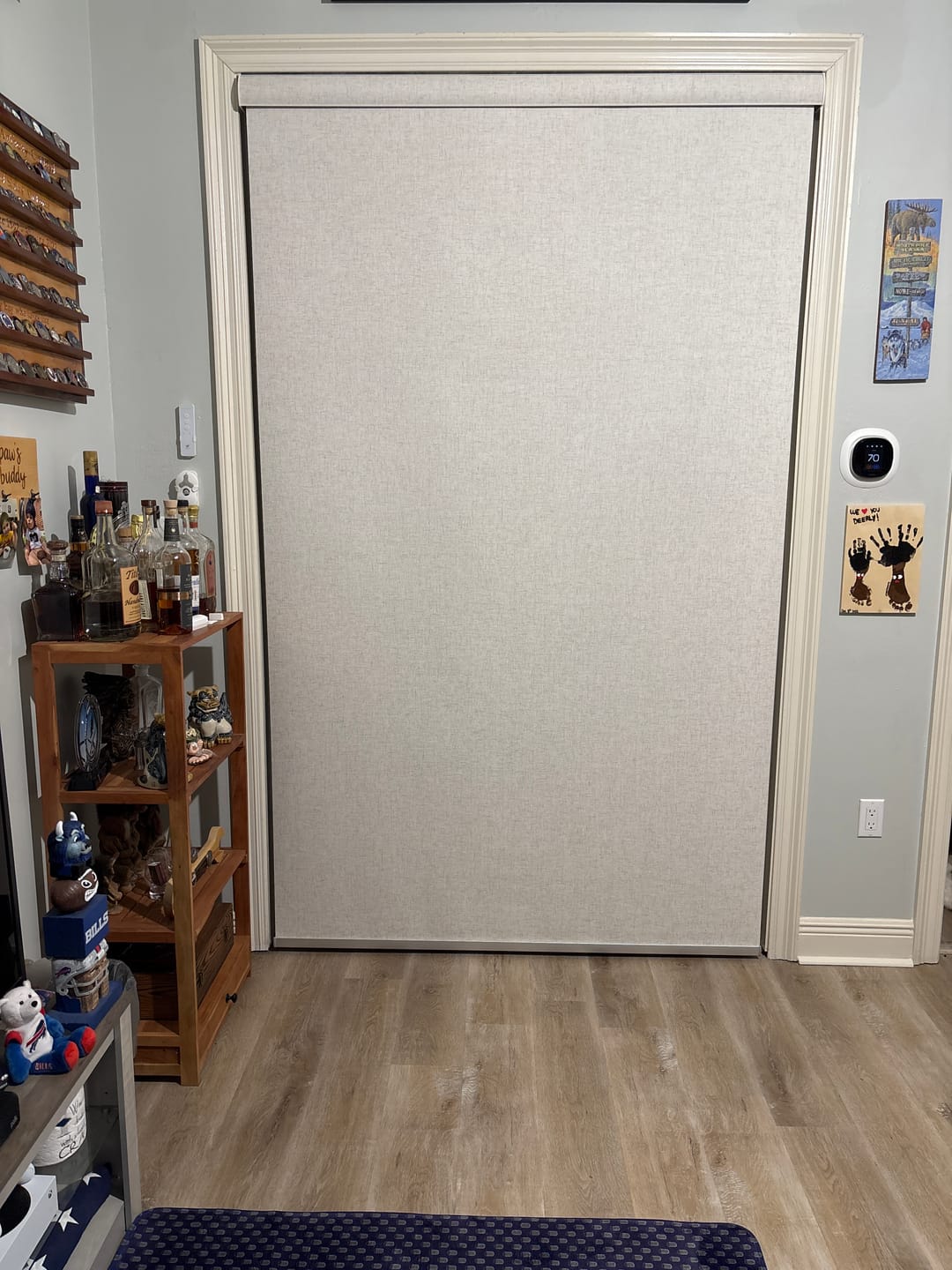 Customer photo review of SmartWings Motorized Roller Shades 100% Blackout Linen
