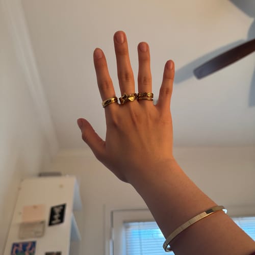 Customer photo review of Chunky Star Puff Ring