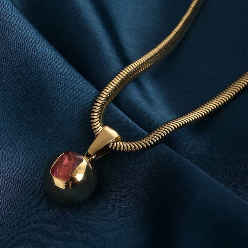 Customer photo review of Pink Gemstone Embedded Necklace