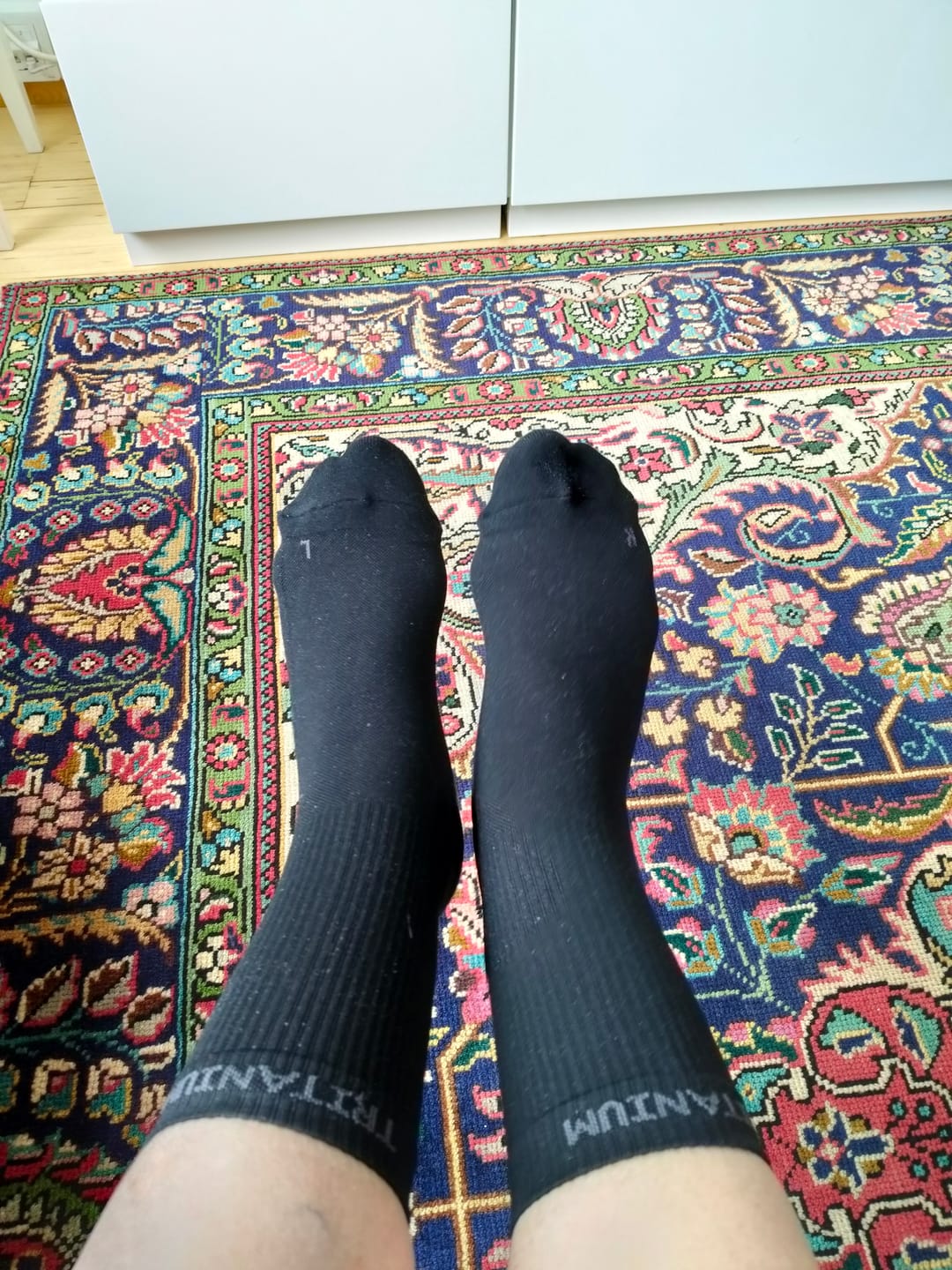 Customer photo review of eXtend Low – Matalavartiset kompressiosukat palautumiseen ja vapaa-aikaan- Musta