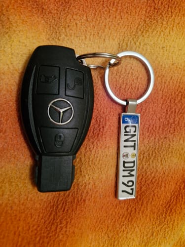 Customer photo review of Kennzeichen Schlüsselanhänger Mini Nummernschild Metall
