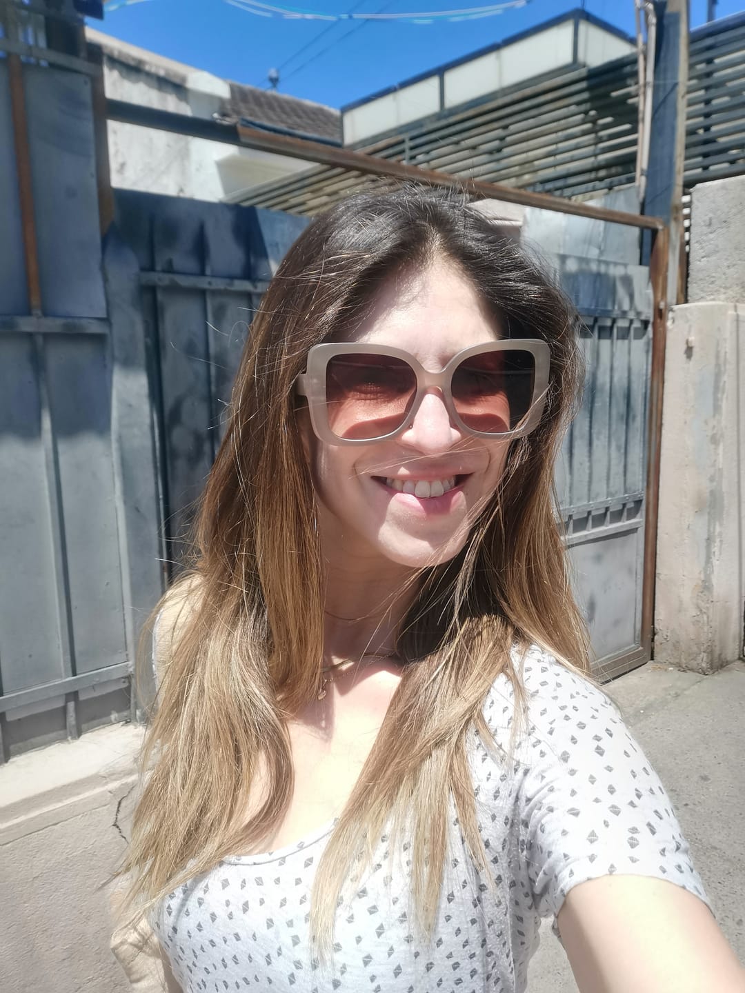 Customer photo review of Tinte 100% Natural Hamsa Herbal (Tono Castaño Claro)