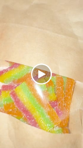 Customer video review of THC Spacegummies Rainbow