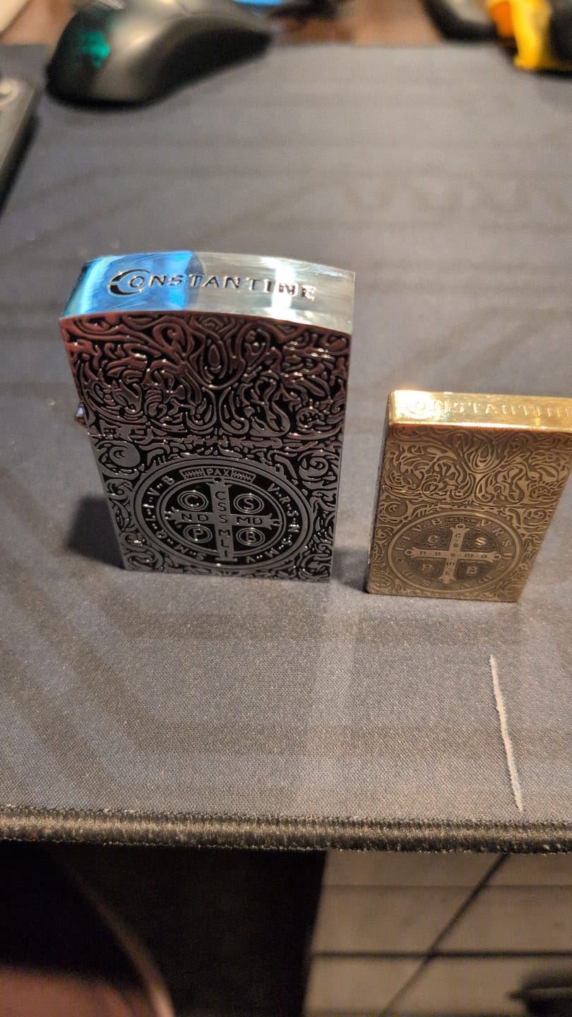 Customer photo review of Constantine's Lighter