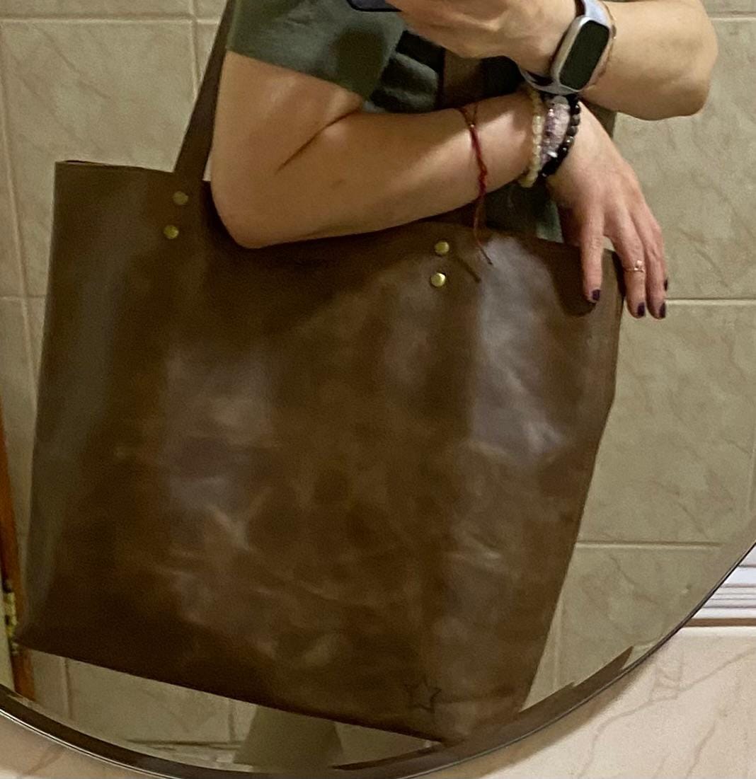 Customer photo review of Cartera Pompeia Café