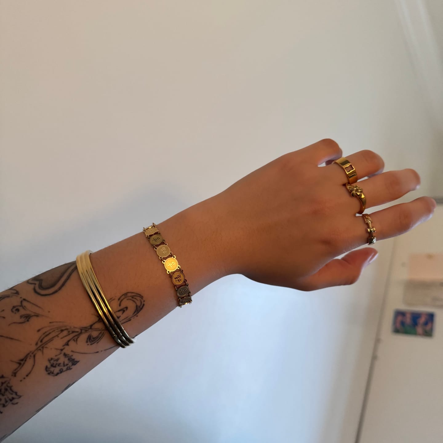 Customer photo review of Cowrie Plumeria Ring