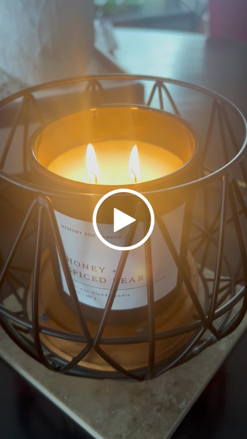 Customer video review of Honey + Spiced Pear 10 oz. Candle