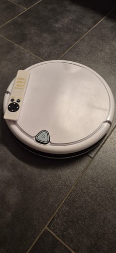 Customer photo review of HOME BUDDY –  3 in 1 Saugroboter mit Wischfunktion