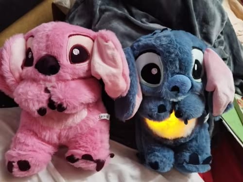 Customer photo review of Kuddlehero Stitch Plüschi