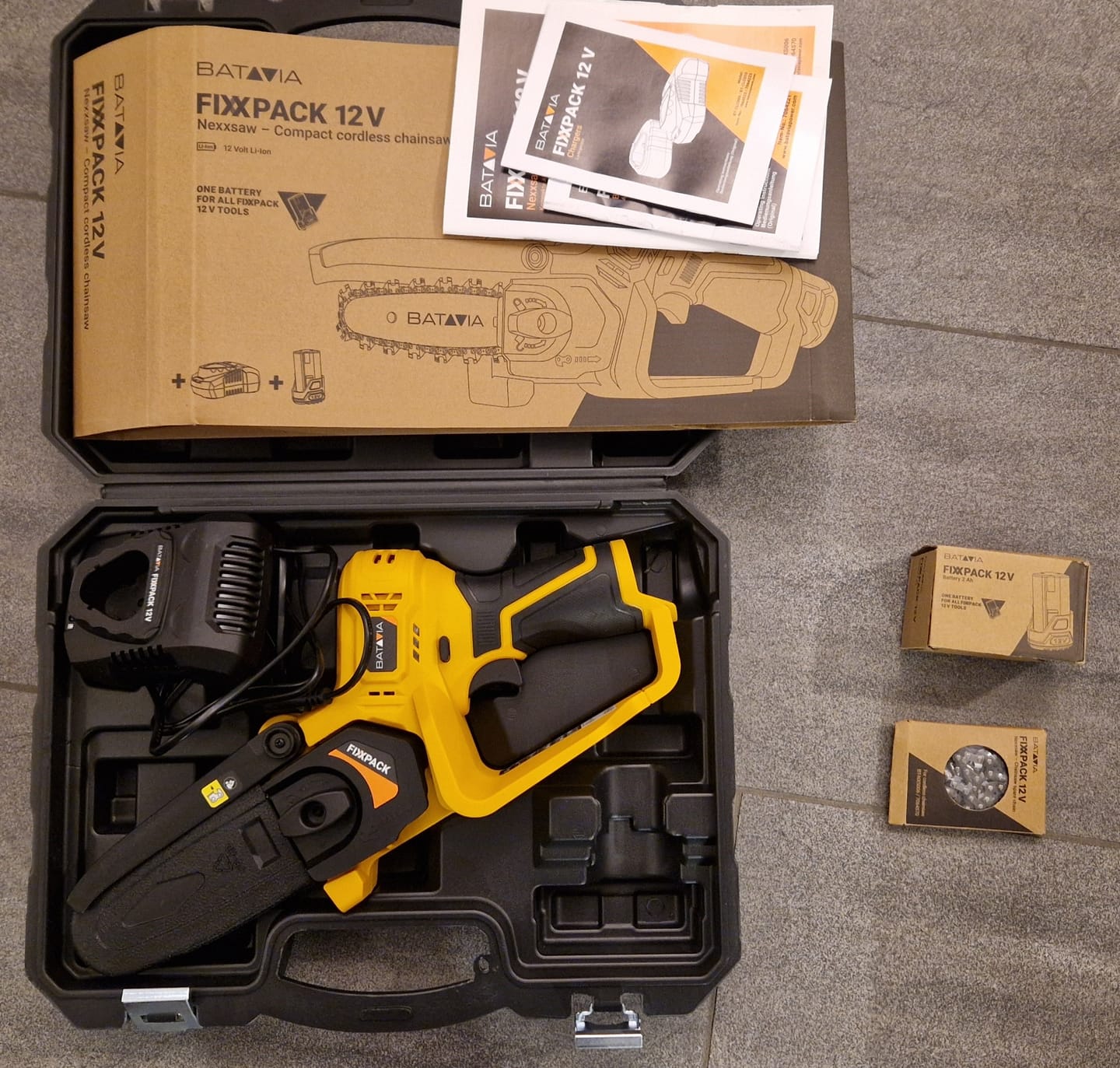 Customer photo review of Saw Chain - Suitable for the 12V Cordless One-Hand Chainsaw 6''