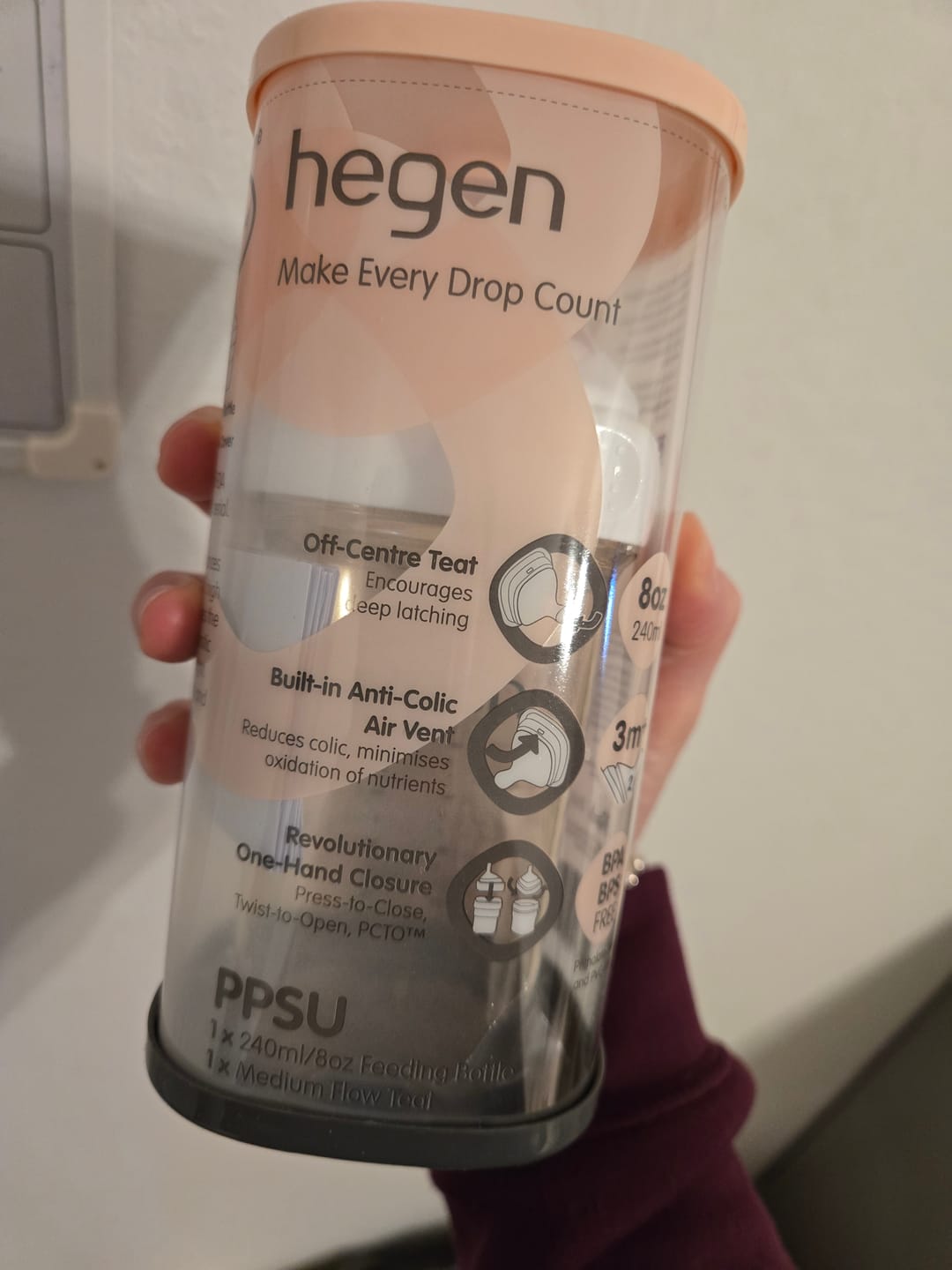 Customer photo review of Hegen Baby Milestone (3 to 6 months)
