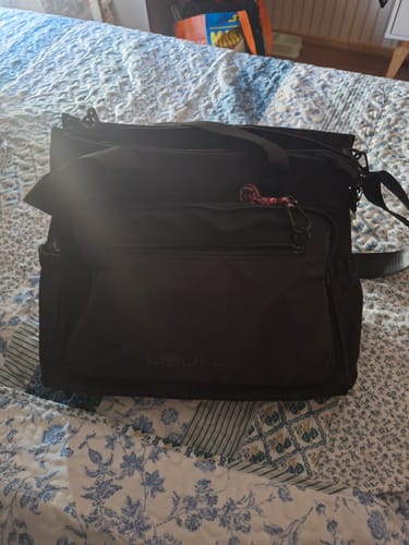 Reseña con foto de un cliente sobre Bolso Nylon Strap Ajustable Computador Back To School