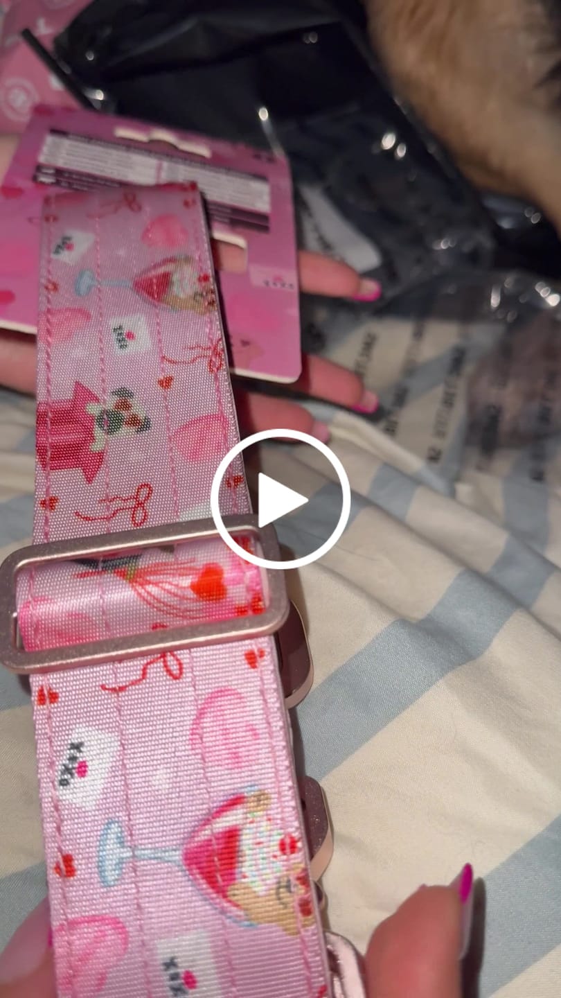 Customer video review of 5cm Lighter Combat® Collar | Light Love Edition