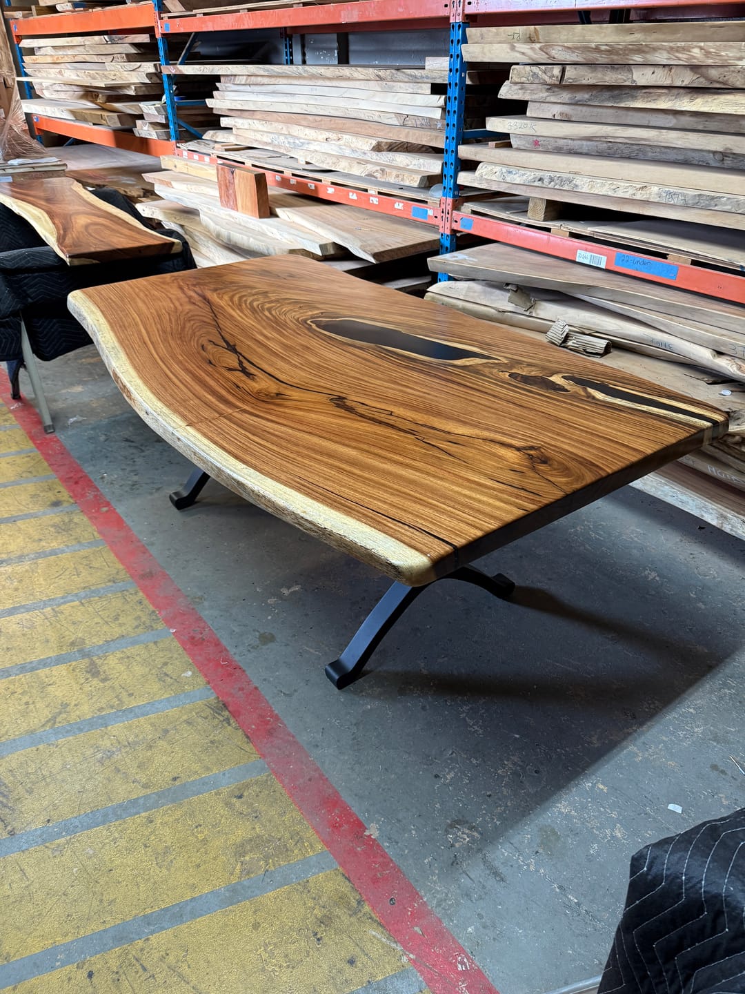Customer photo review of Furniture Legs 401 Wishbone 28.3" H Modern Metal Dining Table Legs
