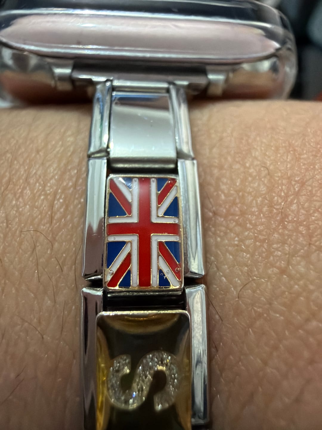 Customer photo review of Charm Bandera del Reino Unido