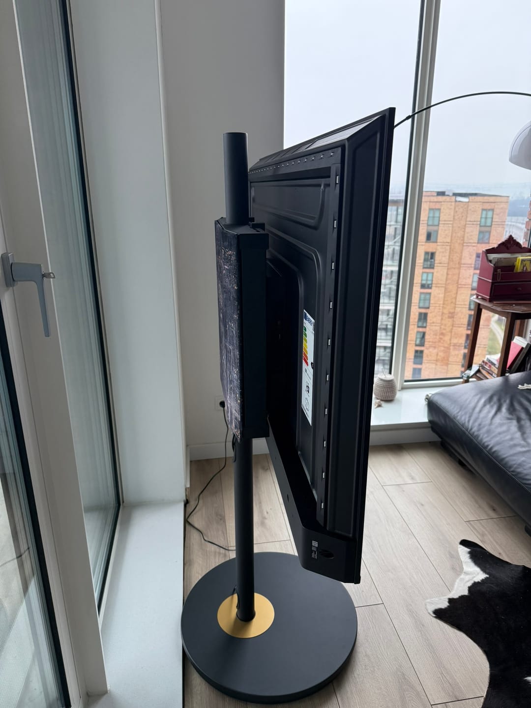 Customer photo review of Master V2 FT65 TV Stand