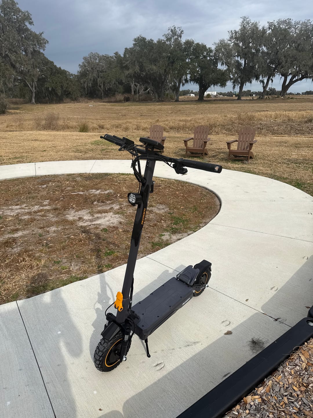 Customer photo review of Ausom Laluz 2 Pro Dual Motor E-Scooter