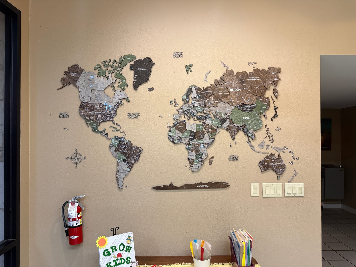 Customer photo review of 3D Wooden World Map Wall Decor -Rustic Style