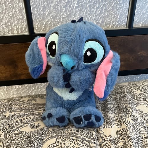 Customer photo review of Kuddlehero Stitch Plüschi