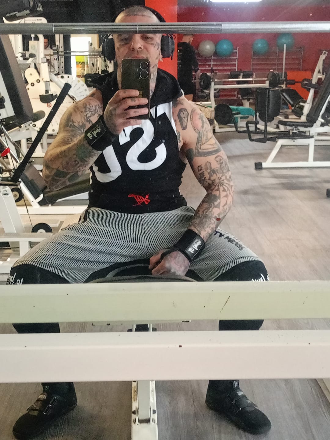 Customer photo review of Notorious Lift - Sumo Sole Gen 4, Stealth