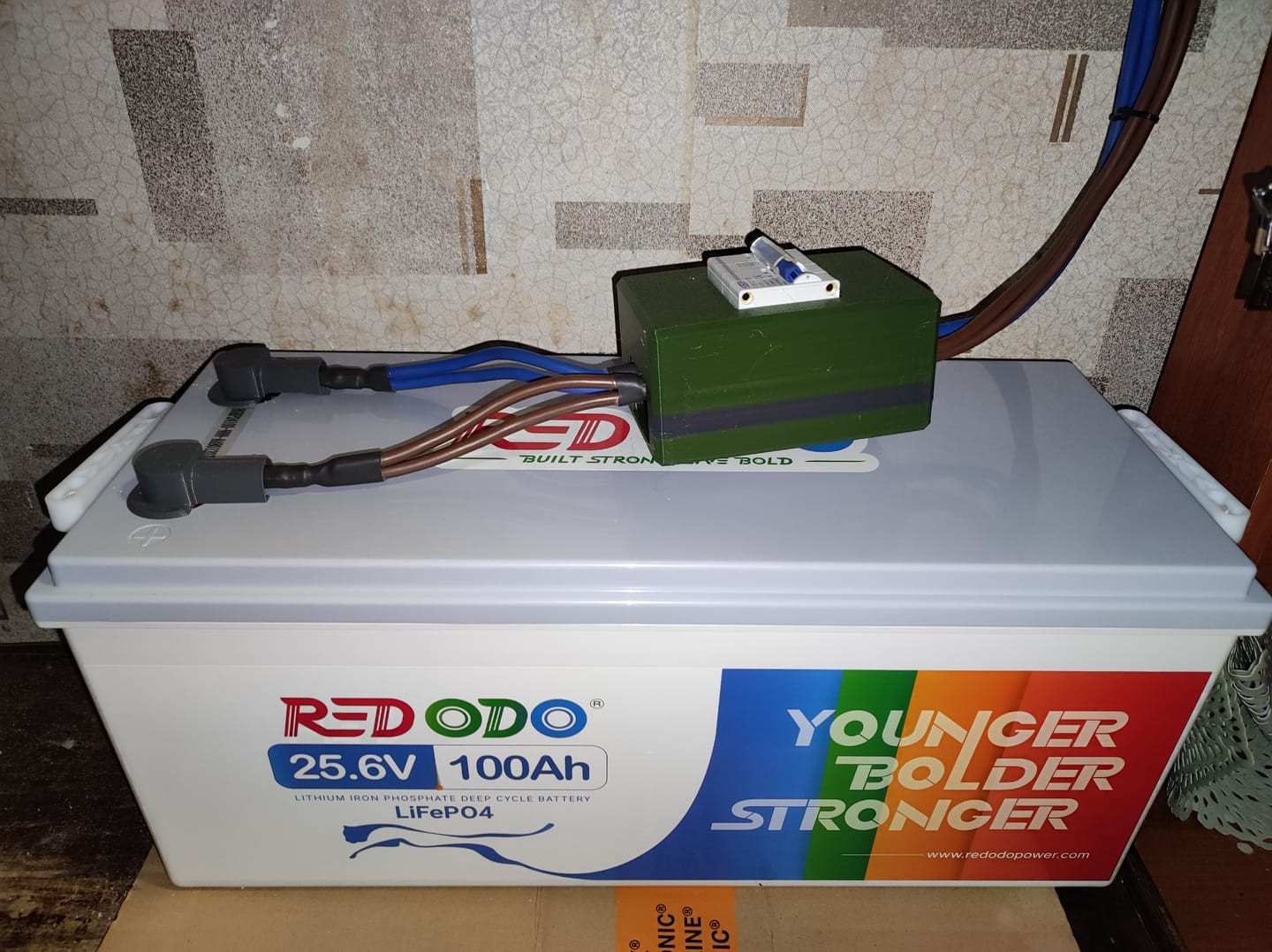 Customer photo review of 【Україна】0% ПДВ - Redodo 24V 100Ah акумулятор LiFePO4 глибокого циклу BMS 100A