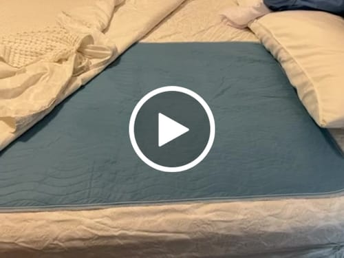 Customer video review of Reusable Bed Pads