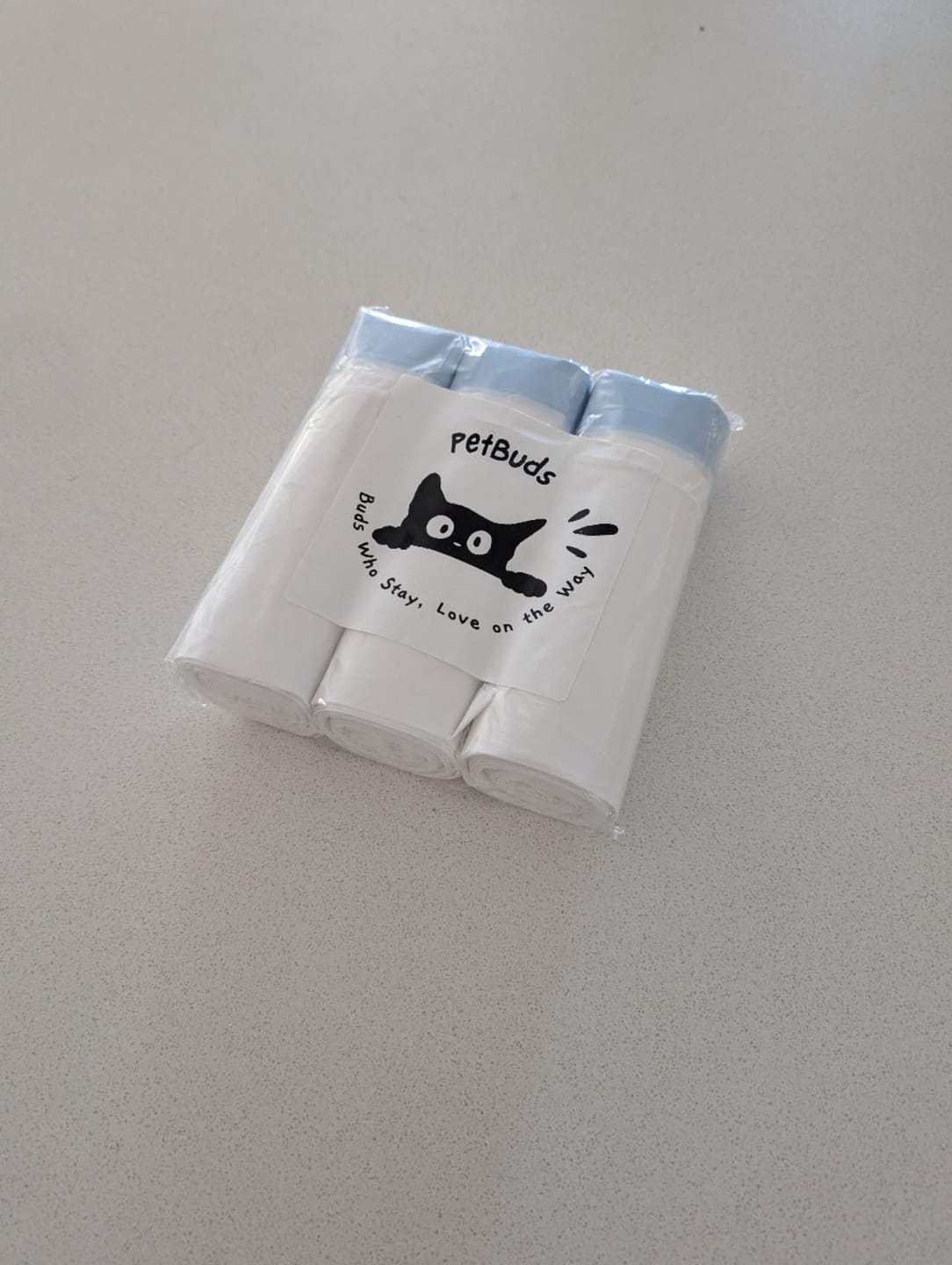 Customer photo review of Petbuds Heavy Duty Cat Litter Box Liners