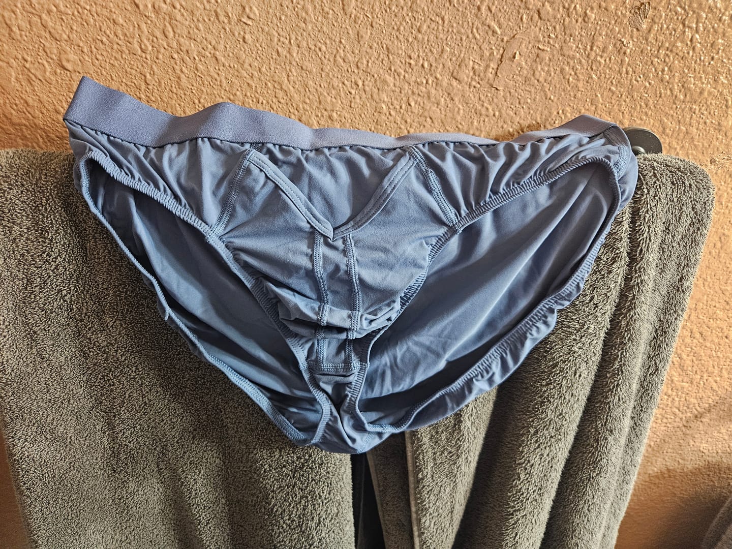 Customer photo review of Brushed Nylon Briefs V-Fly 3pk Black/Denim/Gray