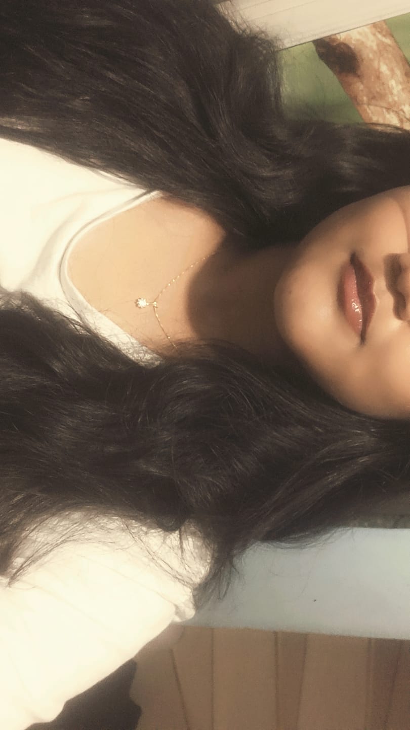 Customer photo review of Royal Solitaire Necklace