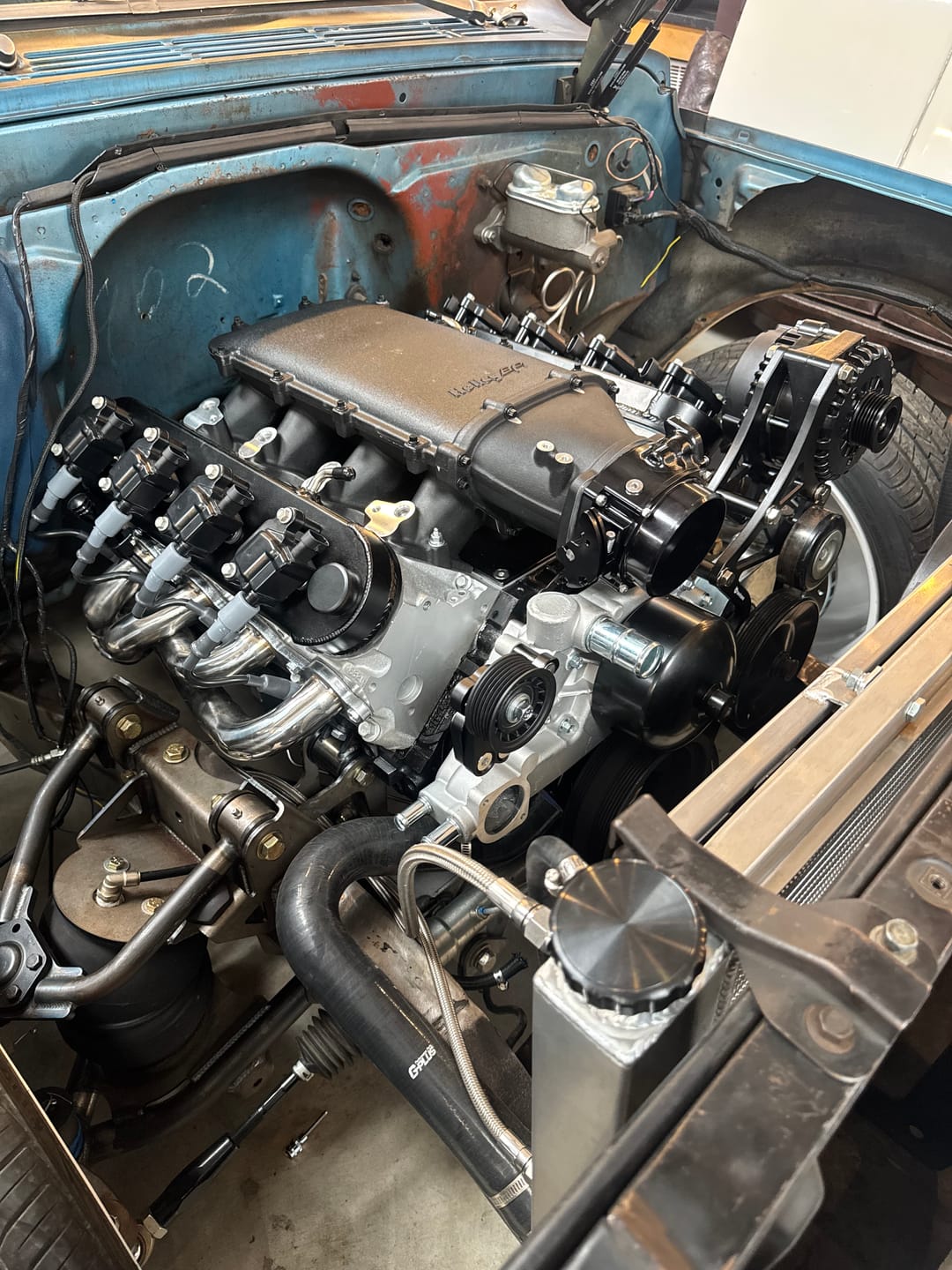 Customer photo review of ICON 102/105mm Cable Drive Throttle Body (Black) w/ Interchangeable Connection