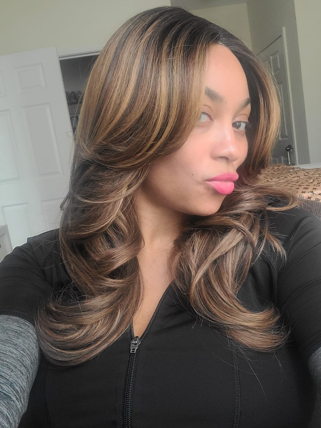 Customer photo review of Shake N Go Equal Curtain Bang HD Lace Wig - MAVEN