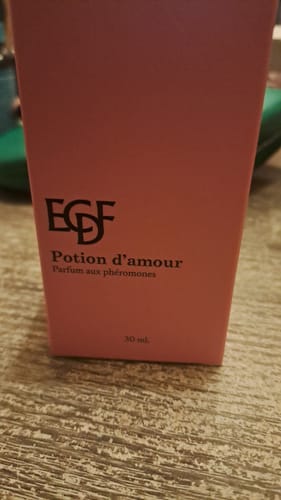 Customer photo review of Parfum aux phéromones
