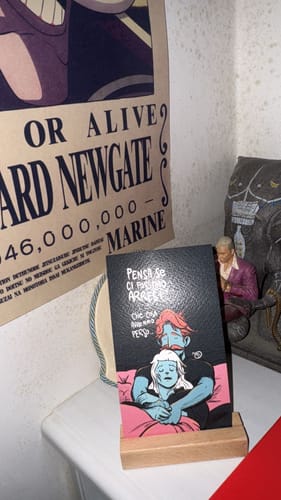 Customer photo review of Cartolina con stand: Cosa Avremmo Perso