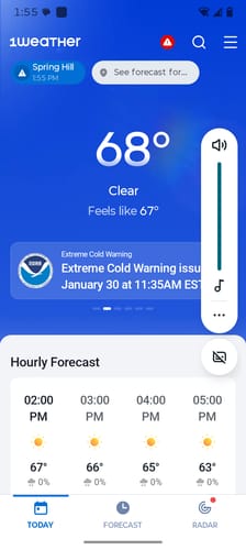 Customer's screenshot of a smartphone weather app, unrelated to the product review.