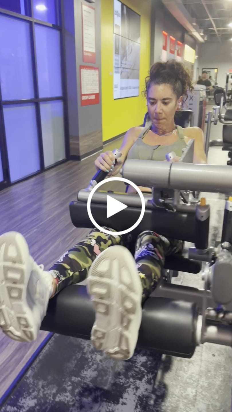 Customer video review of Camo Patch Leggings With Pockets