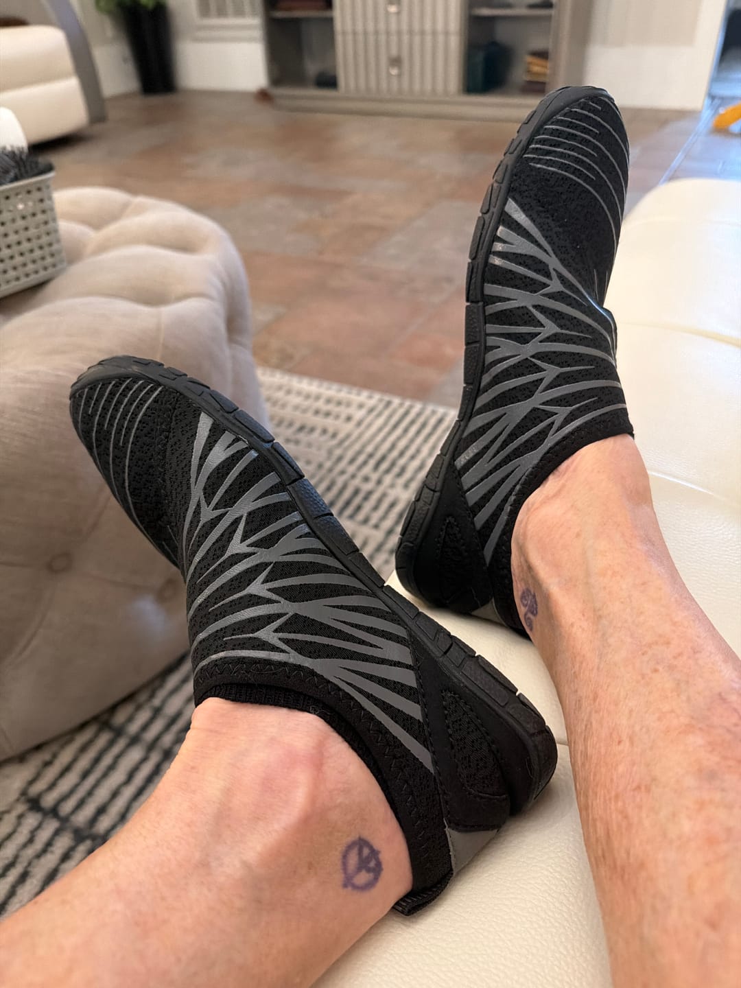 Customer photo review of Solyn-Black Void-BOGO