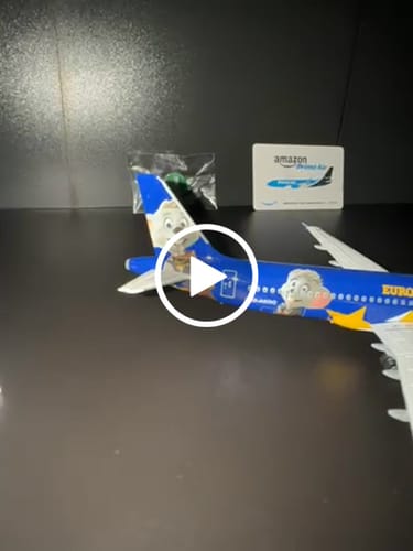 Customer video review of HERPA EUROWINGS A320 1/200 EUROPA-PARK (**)