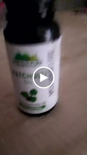Customer video review of Patchouli Essential Oil - Fights Depression, Deodorizes Bad Odour Soothes Inflammation