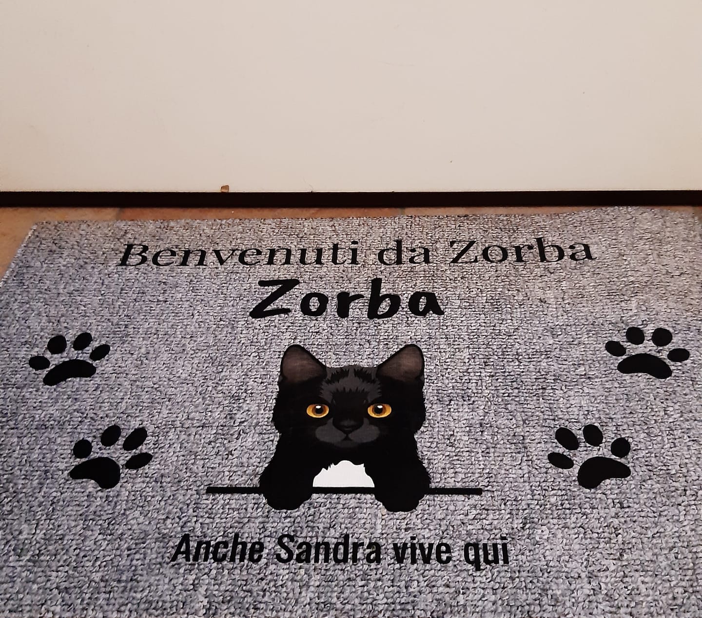 Customer photo review of Benvenuti da – Zerbino personalizzato