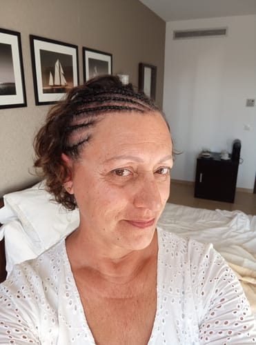 Cliente ayant laissé un avis sur le Coussin Orthopédique Genoux Cellsius.