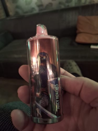 Customer photo review of JNR - Falcon Bar 48K - Puff Jetable / Vape Disposable 2% Nicotine