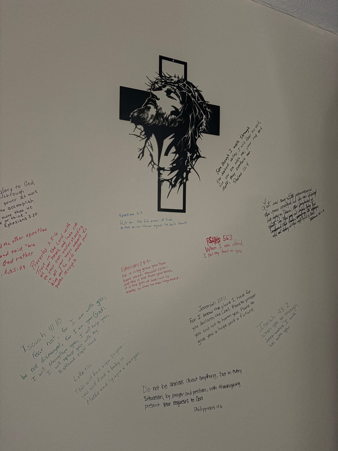 Customer photo review of Christianartworkshop Crown of Thorns Jesus Cross Metal Wall Decor: Heartfelt Faith Statement