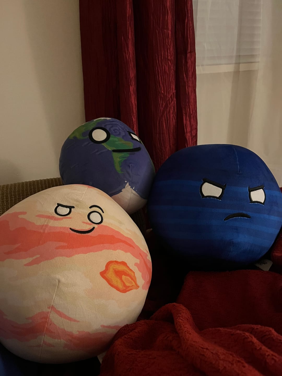 Customer photo review of The SolarBalls Planet X Plush