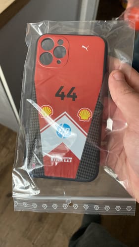 Kundenbewertung mit Foto zu Ferrari F1 2025 SF-25 Livery - Individuelle Handyhülle für iPhone