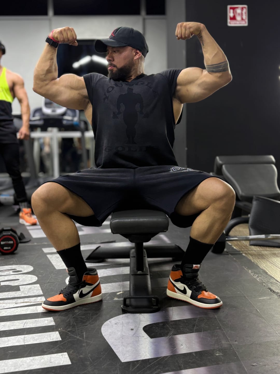 Customer photo review of 5097 - Gold's Iron Legacy Shadow Cut-Offs