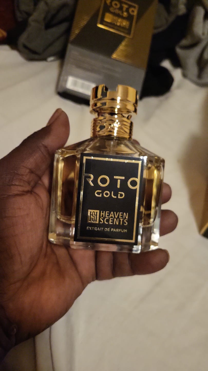 Customer photo review of Taj Perfume & Roto Perfume Bundle
